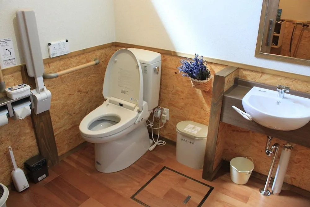 Country Cottage Waki Aiai Furano 0*,  Japan